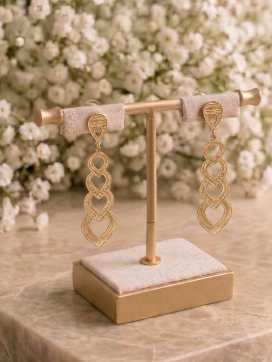 Brinco Gotas Geométricas com Design sofisticado