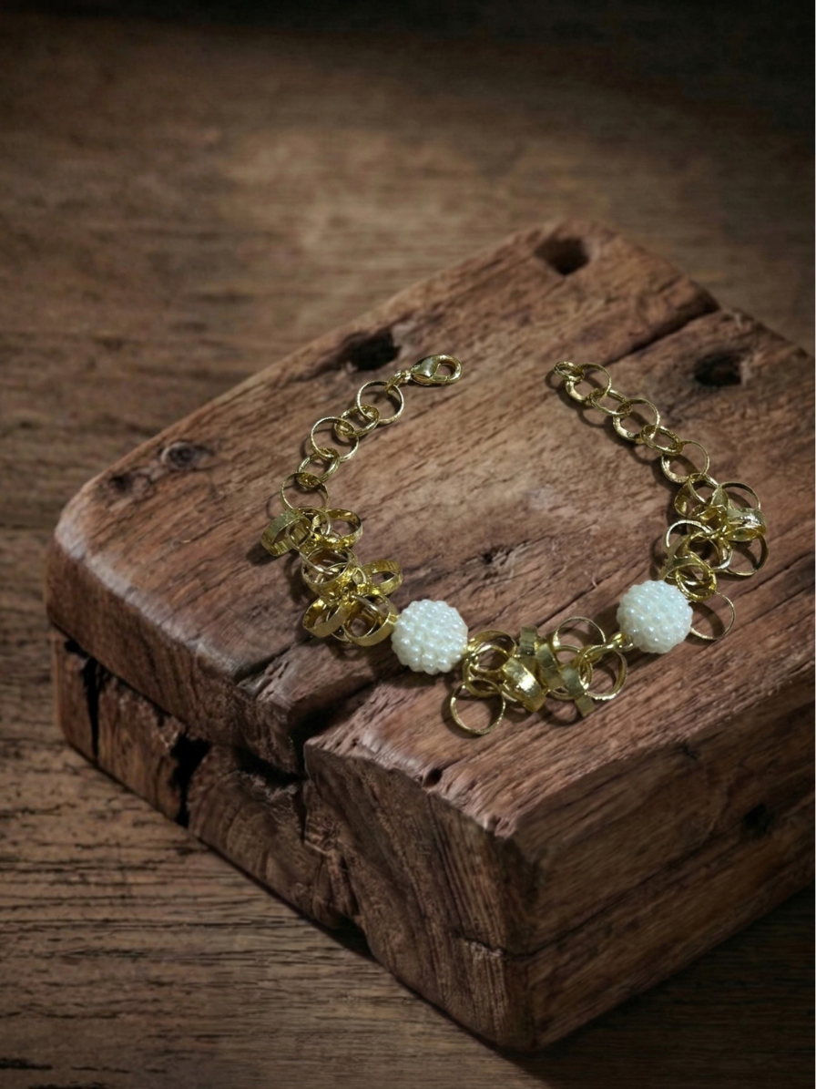 Pulseira Elos & Perla um toque sofisticado e deslumbrante com design clássico